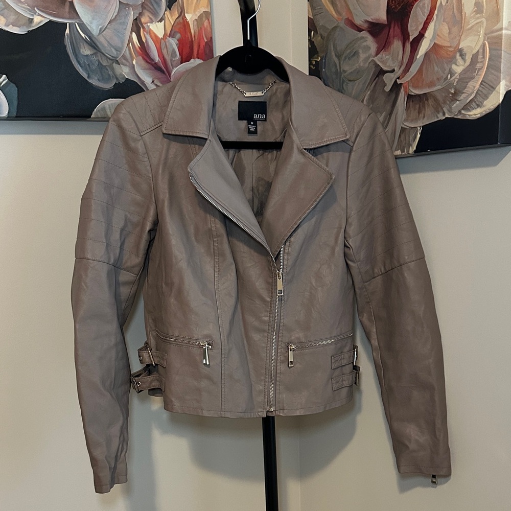a.n.a Women's Taupe Leather Jacket (flaw)